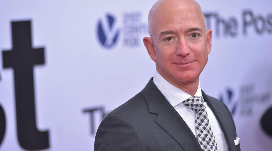 Forbes kembali mengumumkan daftar orang terkaya di dunia atau Forbes World's Billionaires 2019.