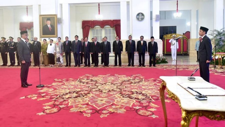 Agus Gumiwang dilantik sebagai Menteri Sosial menggantikan Idrus Marham.