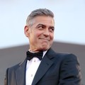 Sepi Job, George Clooney Banting Setir Jadi Penjahit Pribadi
