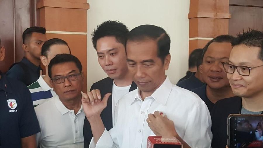 Tips memulai usaha bagi pengusaha muda milenial dari Presiden Joko Widodo.
