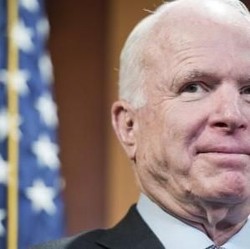 Riwayat Karir John McCain, Penantang Obama Penentang Trump