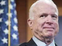 Riwayat Karir John McCain, Penantang Obama Penentang Trump