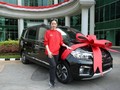 Atlet 'Emas' Wushu Indonesia Dapat Hadiah Mobil China