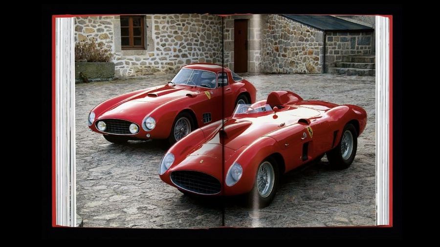 Produsen mobil mewah Ferrari, tidak hanya mengeluarkan mobil namun mereka juga mengeluarkan buku edisi terbatas.