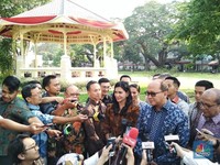Jokowi-Konglomerat Junior: Makan Siang Enak dan Bicara Bisnis
