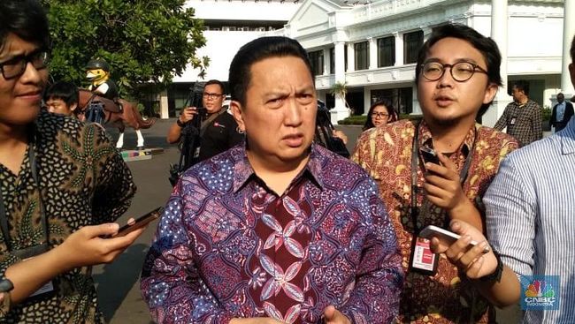 Management Opens Voice About Boy Thohir’s Action to Annex Trimegah