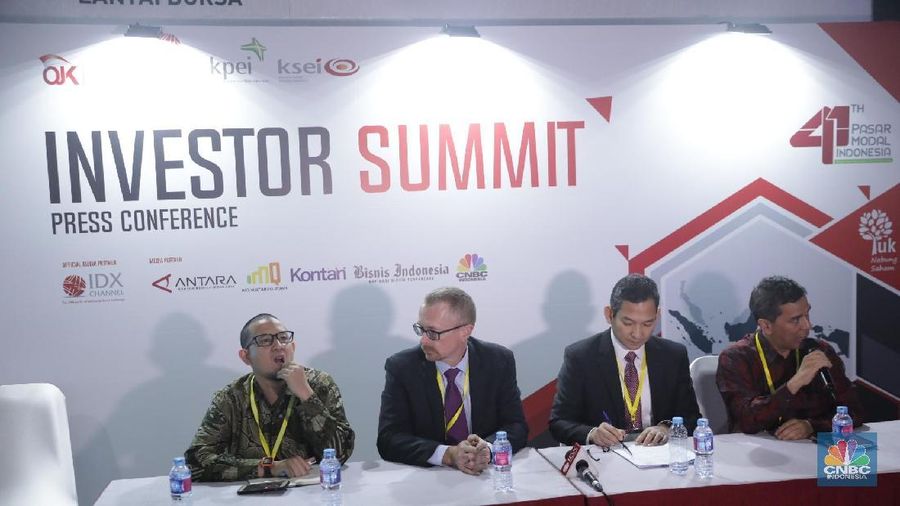 Satu anak usaha akan dilepas tahun depan dan disusul kemudian di 2020.