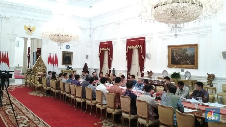 Jokowi bertemu dengan para konglomerat junior.