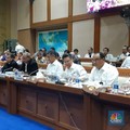 Produksi Migas RI Turun Terus Sejak 2010