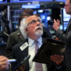 Wall Street Dibuka Naik Sih, Tapi Tipis-Tipis Aja Nih