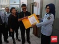 Senyum Pollycarpus Mengembang saat Keluar Penjara