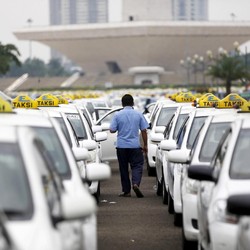 Lama Tertidur, Mampukah Saham TAXI Bangkit Lagi?
