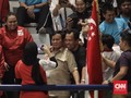 Sejumlah Penonton Silat Asian Games Kenakan Kaus Prabowo