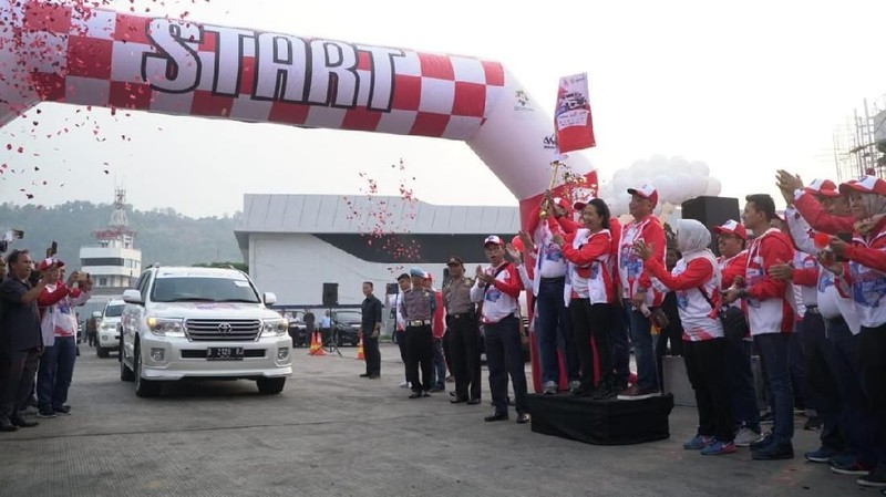 Kegiatan ini dilakasanakan untuk melakukan peninjauan pembangunan jalan tol trans Sumatera.