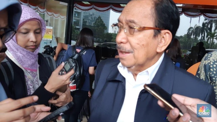 Komisaris Utama Pertamina Tanri Abeng Komisaris Utama Pertamina Tanri Abeng