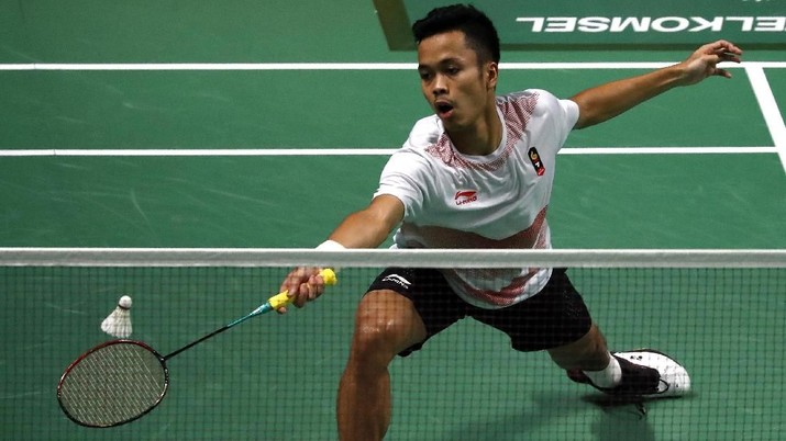 Badminton - 2018 Asian Games - Men’s Singles Semifinals  - GBK - Istora - Jakarta, Indonesia - August 27, 2018 - Anthony Sinisuka Ginting of Indonesia in action. REUTERS/Cathal Mcnaughton