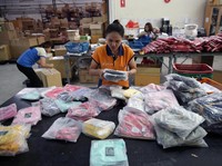 Utang Terus Menanjak, Warga Thailand Berjuang Bayar Cicilan