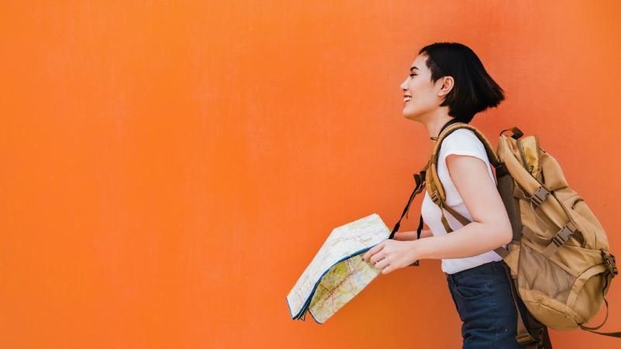 Akhir tahun adalah momen yang tepat untuk menghabiskan sisa cuti dan menjauhkan diri sejenak dari hiruk pikuk pekerjaan.