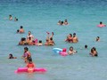 Menikmati Masa Pensiun Sebagai Penjaga Pantai