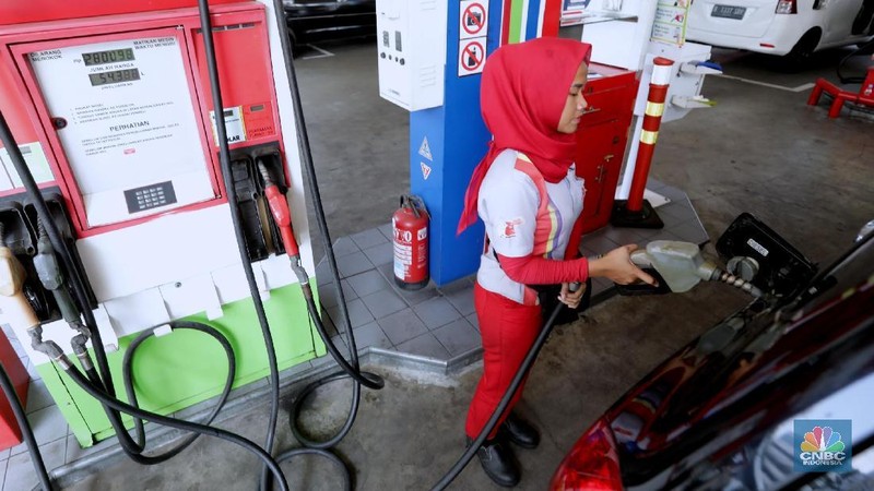 Pemerintah akan mengenakan sanksi kepada pihak terakait yang tak mendukung program ini.