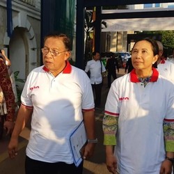 Rupiah Terus Merosot, Ini Instruksi Menteri Rini ke BUMN