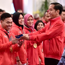 Jokowi Beri Janji, Bagikan Bonus Sebelum Asian Games Ditutup