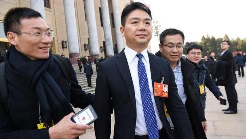 Richard Liu saat ini memiliki kekayaan sebesar US$ 7,9 miliar atau setara dengan Rp 116 triliun.