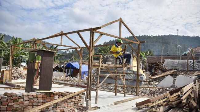 Pembangunan Ribuan Hunian Korban Gempa Lombok Berjalan Lambat