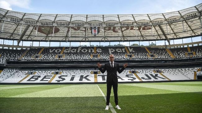 Blunder Loris Karius Berlanjut di Besiktas