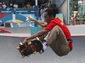 Pevi Permana, Sembunyikan Patah Tangan Demi Skate Board