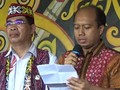VIDEO: Keliru Soal Gawai Serentak, Sutopo Dihukum Adat Dayak