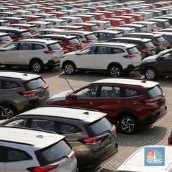 Kabar Baik! Ekspor Mobil CBU di Priok Naik 14% di Maret