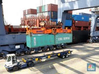 Perang Dagang Berkecamuk, Pertumbuhan Ekonomi Global Turun