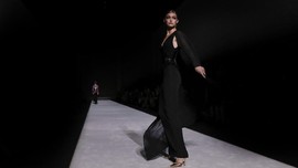 FOTO: 'Keliaran' yang Normal ala Tom Ford di New York