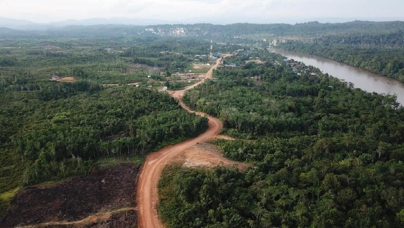 Akses masyarakat jadi lebih terbuka hingga kemudian terbentuk jalur-jalur logistik baru.