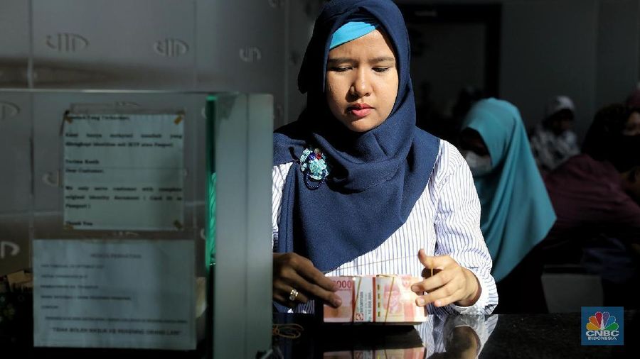 Nilai tukar rupiah hari ini menguat 0,14% dibandingkan posisi penutupan perdagangan hari sebelumnya.