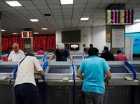 Damai Dagang Nonsenses? Bursa Asia Merah Membara