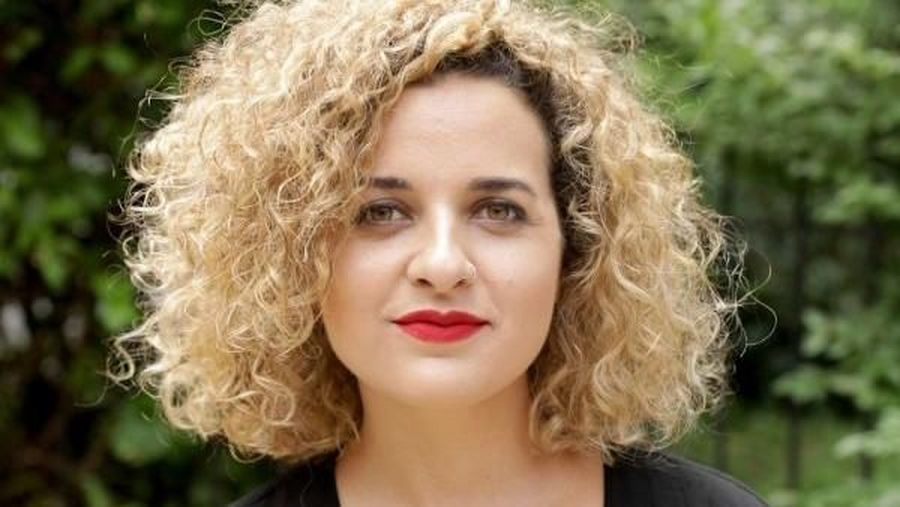 Hidup sebagai freelancer, begini cara Alicia Kennedy mengatur keuangannya. 