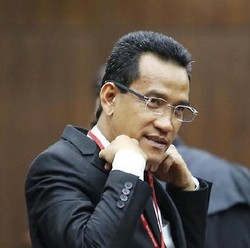 Dicopot dari Komut Pelindo I, Refly Harun: Terima Kasih Erick
