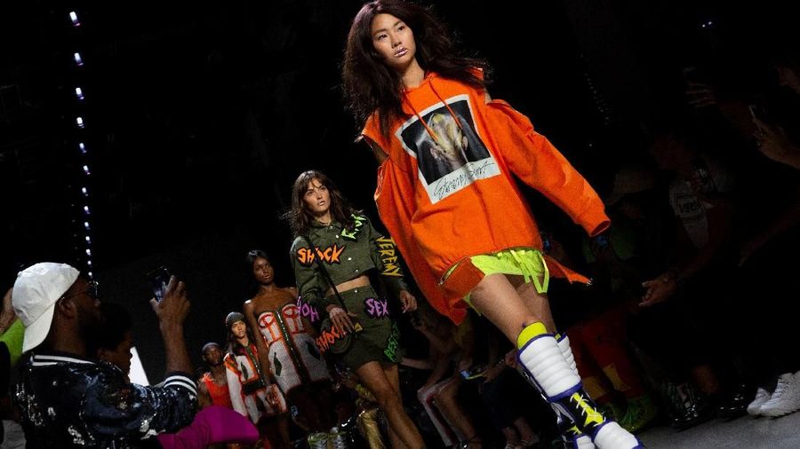 Produk-produk fashion Indonesia berpeluang memperluas pasar ekspor di Vietnam melalui the 22nd Vietnam International Fashion Fair (VIFF) 2018.