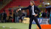 Roberto Mancini menjalani laga kompetitif pertama bersama timnas Italia di ajang UEFA Nations League, setelah memimpin Gli Azzurri dalam tiga laga uji tanding menghadapi Arab Saudi, Prancis, dan Belanda. (REUTERS/Stefano Rellandini)