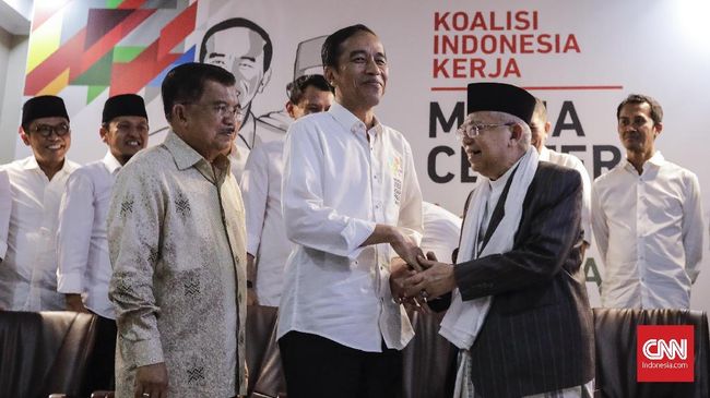 Gunakan Land Rover Kelap-kelip, Jokowi-Ma'ruf Tiba di KPU