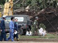 Korban Tambah Jadi 37 Orang, Abe Datang ke Lokasi Gempa