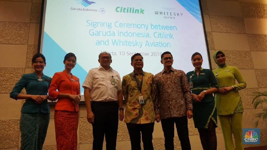 PT Garuda Indonesia Tbk menggelar Rapat Umum Pemegang Saham Luar Biasa (RUPSLB), yang direspons oleh investor dengan kenaikan harga saham.