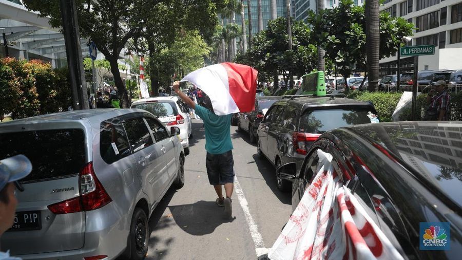 Demo ini menjadi lanjutan dari demo mereka sebelumnya pada bulan Juli, yang sampai saat ini belum juga digubris oleh pihak aplikator.