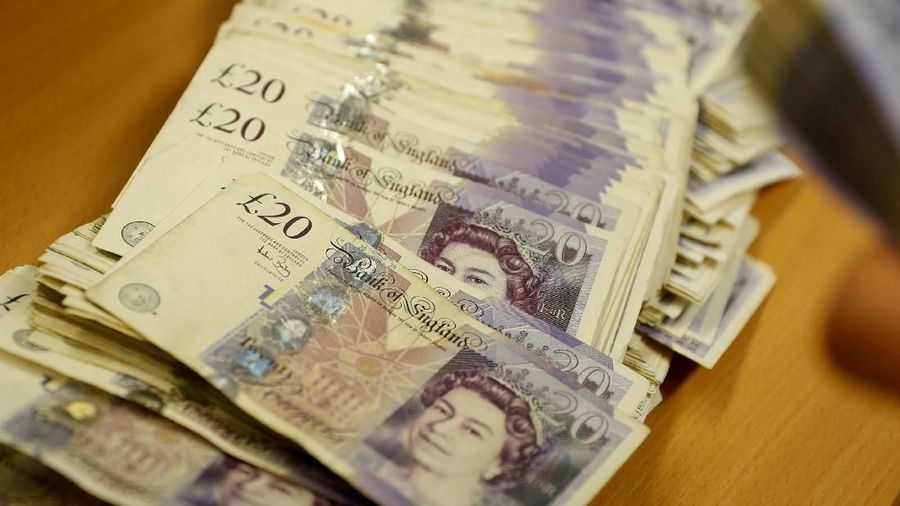 Poundsterling hanya mampu bertahan di zona hijau hingga perdagangan Sesi Asia Selasa (26/3/19) berakhir.