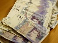 Unggul di Asia, Masuk Sesi Eropa Poundsterling Jeblok Lagi