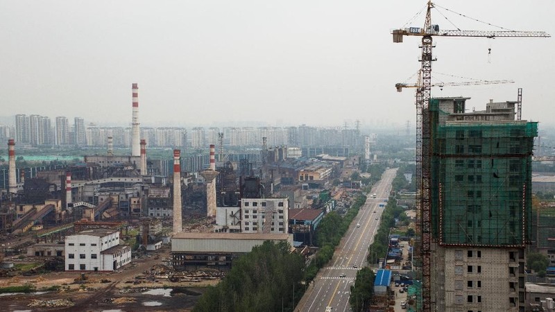 Pabrik yang terkena dampak pergusuran di China merupakan pabrik pembuat baja terbesar keempat di Dunia.