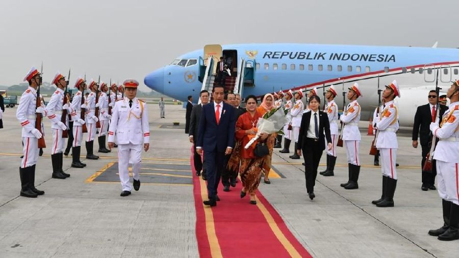 Presiden Joko Widodo tengah berada di Vietnam.