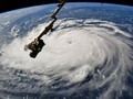 VIDEO: Badai Florence Semakin Kuat, Warga Diminta Bersiap
